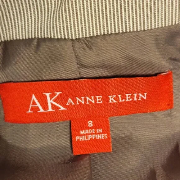 NWOT Anne Klein Corduroy Power Blazer Cuffed Sleeve Brown Tan Size 8 - Picture 2 of 13